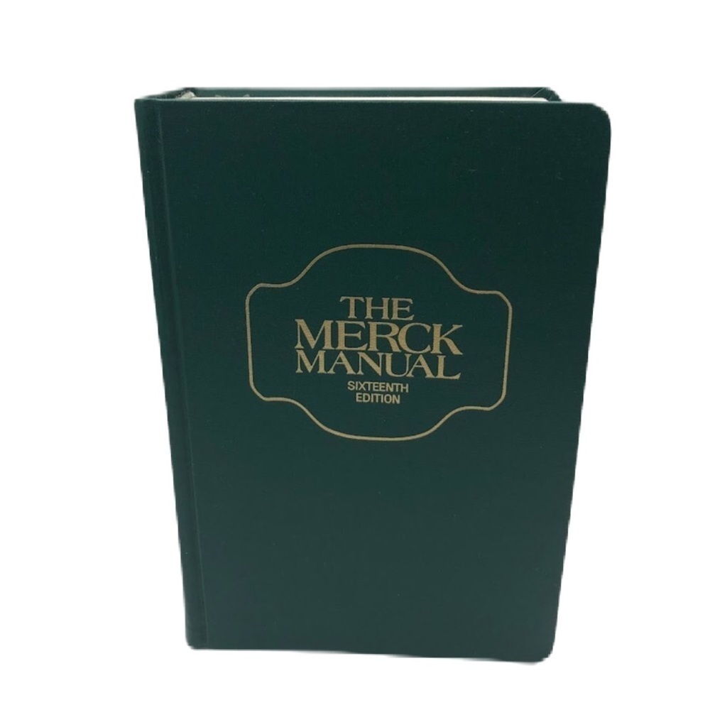 Vintage 1992 The Merck Manual of Diagnois and Therapy Sixteenth Edition Hardback